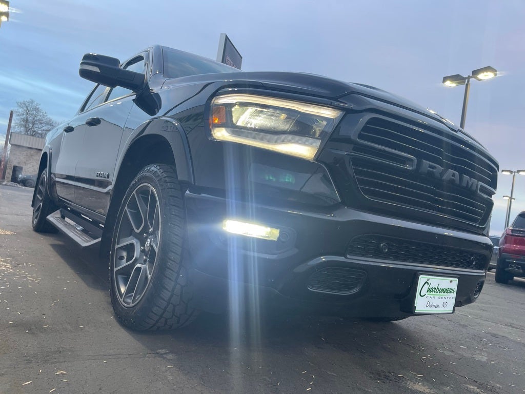 2019 RAM 1500 Laramie Crew Cab 4x4 5'7' Box
