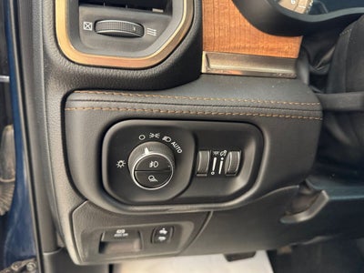 2022 RAM 1500 Limited Longhorn Crew Cab 4x4 5'7' Box