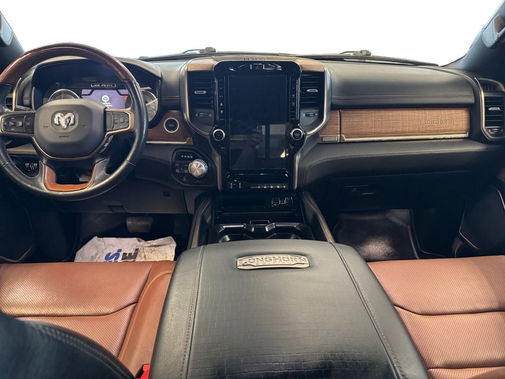 2020 RAM 1500 Laramie Longhorn Crew Cab 4x4 5'7' Box