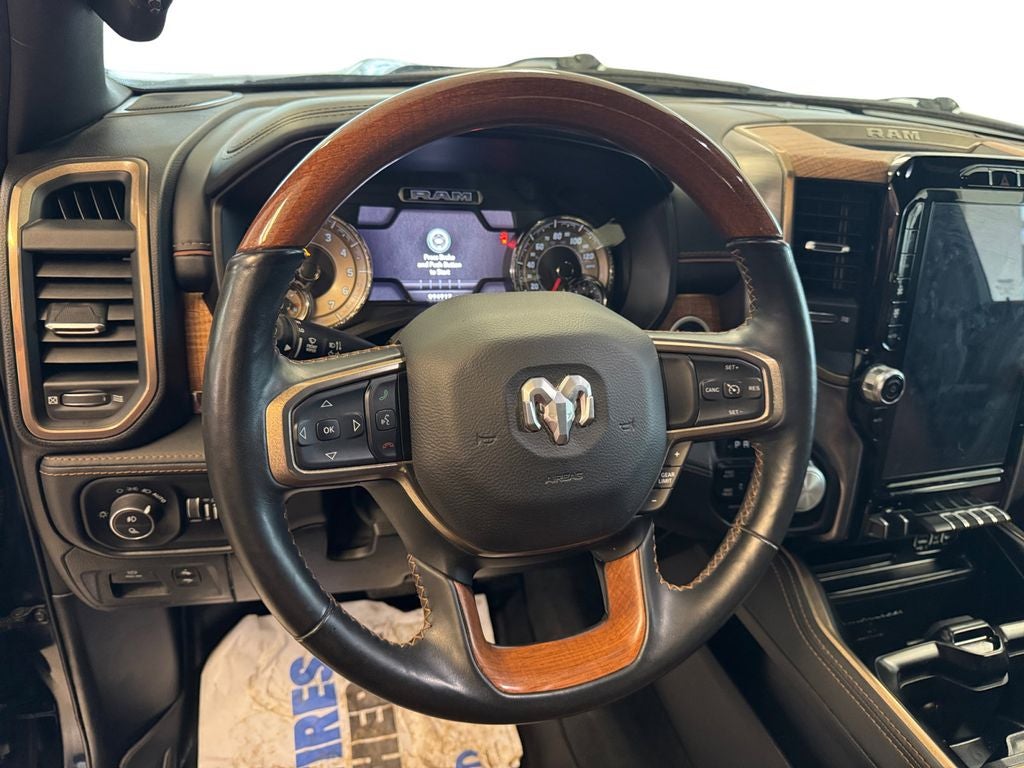 2020 RAM 1500 Laramie Longhorn Crew Cab 4x4 5'7' Box