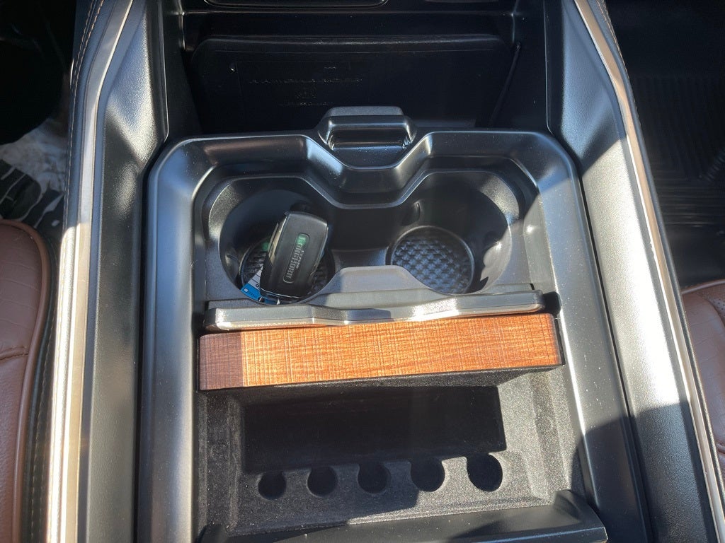 2020 RAM 1500 Laramie Longhorn Crew Cab 4x4 5'7' Box