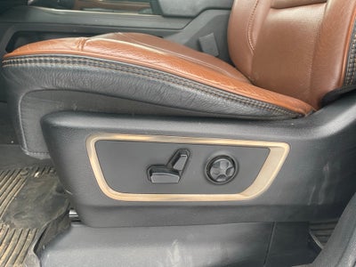 2020 RAM 1500 Laramie Longhorn Crew Cab 4x4 5'7' Box