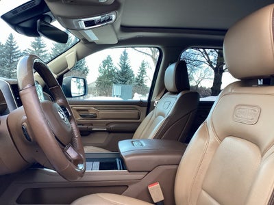 2019 RAM 1500 Longhorn Crew Cab 4x4 5'7' Box