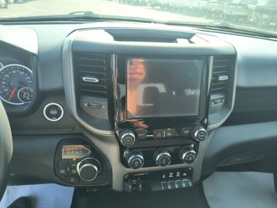 2026 RAM 1500 RAM 1500 TRADESMAN CREW CAB 4X4 6'4' BOX