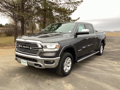2020 RAM 1500 Laramie Crew Cab 4x4 6'4' Box