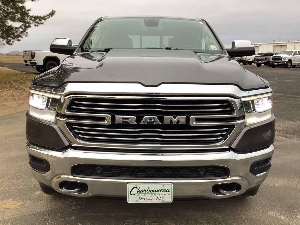 2020 RAM 1500 Laramie Crew Cab 4x4 6'4' Box