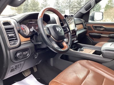 2019 RAM 1500 Longhorn Crew Cab 4x4 6'4' Box