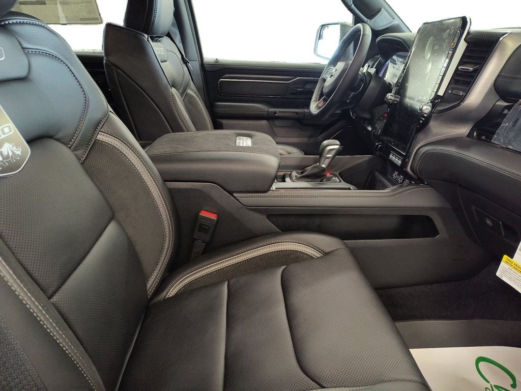 2026 RAM Ram 1500 RAM 1500 RHO CREW CAB 4X4 5'7' BOX