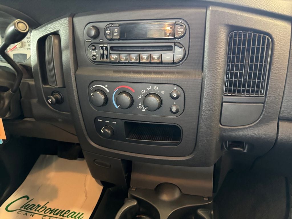 2004 Dodge Ram 1500 SLT/Laramie