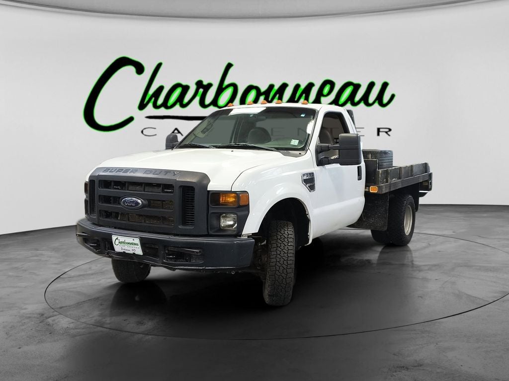 2008 Ford F-350 Super Duty Chassis Cab XL