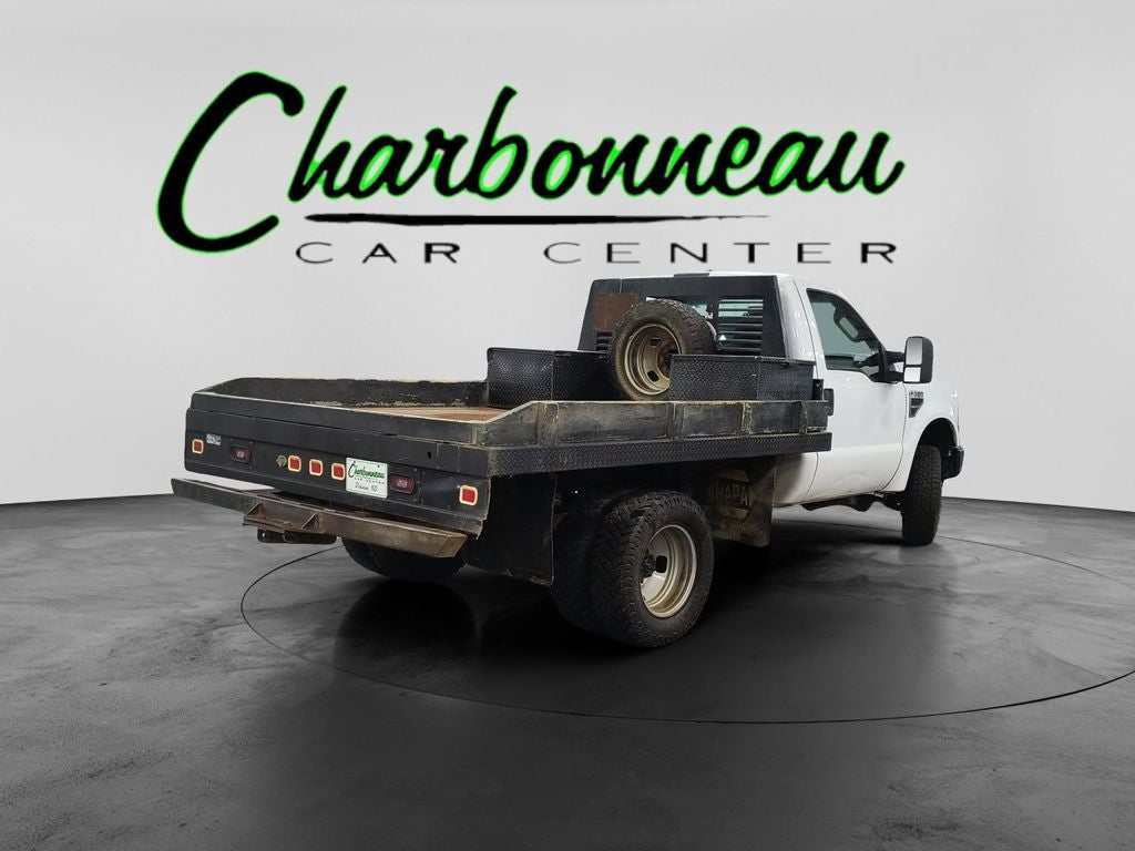 2008 Ford F-350 Chassis XL DRW