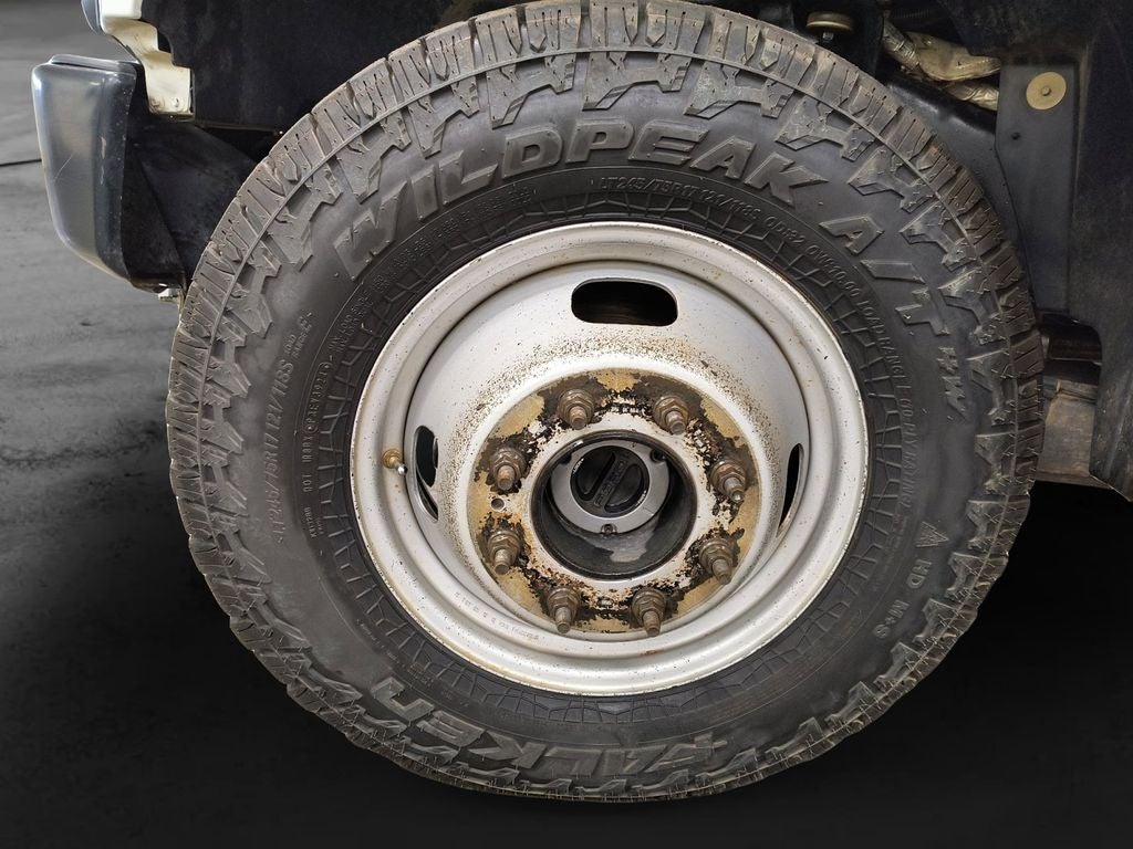 2008 Ford F-350 Chassis XL DRW