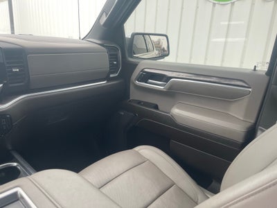 2022 Chevrolet Silverado 1500 4WD Crew Cab Short Bed LTZ