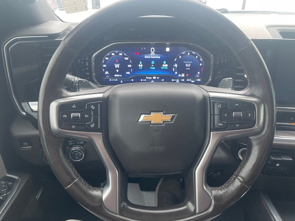 2022 Chevrolet Silverado 1500 4WD Crew Cab Short Bed LTZ