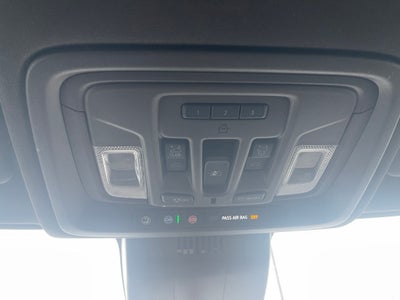 2022 Chevrolet Silverado 1500 4WD Crew Cab Short Bed LTZ