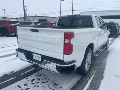 2022 Chevrolet Silverado 1500 4WD Crew Cab Short Bed LTZ