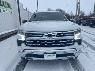 2022 Chevrolet Silverado 1500 4WD Crew Cab Short Bed LTZ