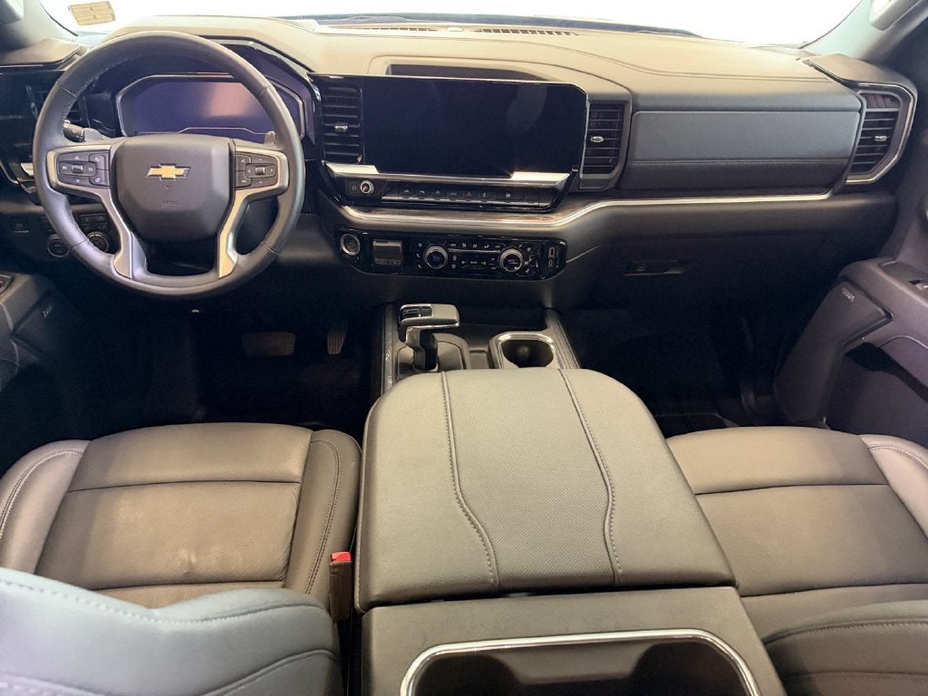 2025 Chevrolet Silverado 1500 4WD Crew Cab Short Bed LTZ