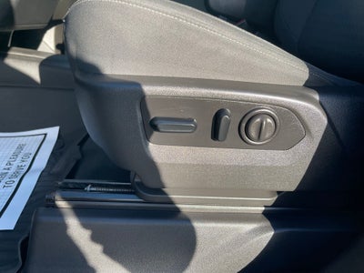 2021 Chevrolet Silverado 1500 4WD Crew Cab Standard Bed RST