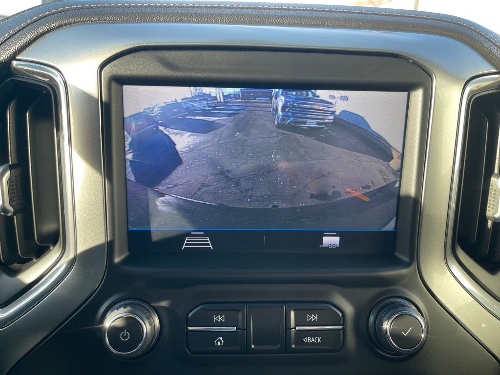 2021 Chevrolet Silverado 1500 4WD Crew Cab Standard Bed RST