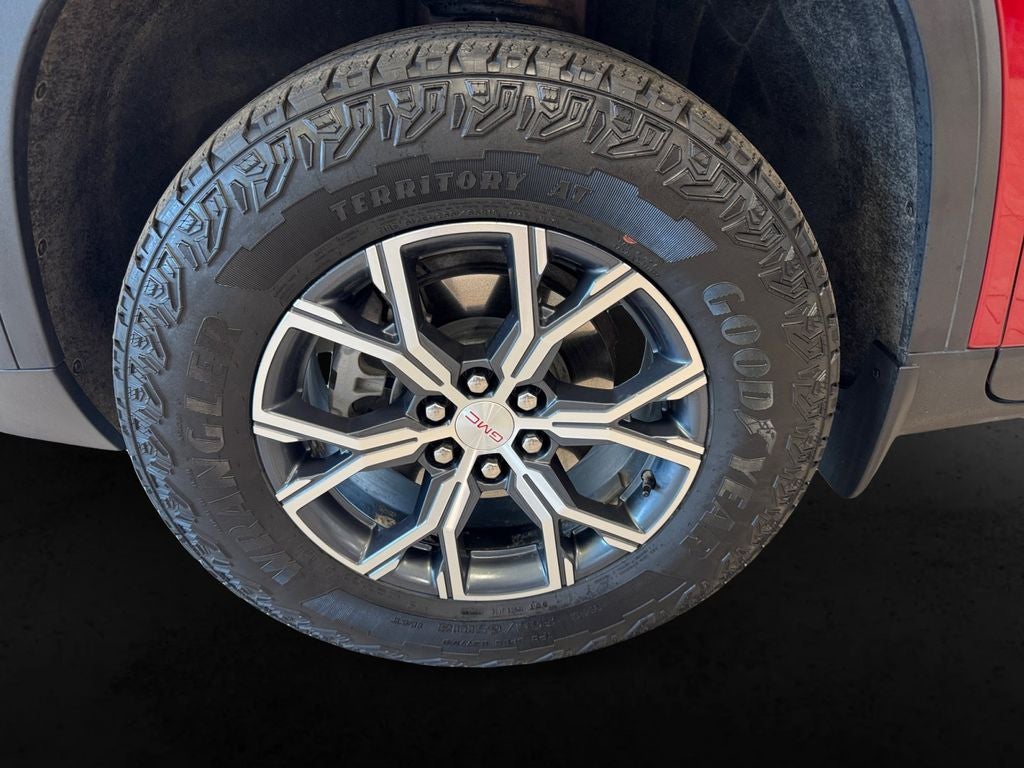 2024 GMC Acadia AWD AT4