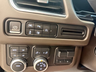 2023 GMC Yukon 4WD SLT