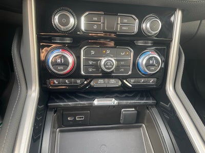 2023 GMC Yukon 4WD Denali