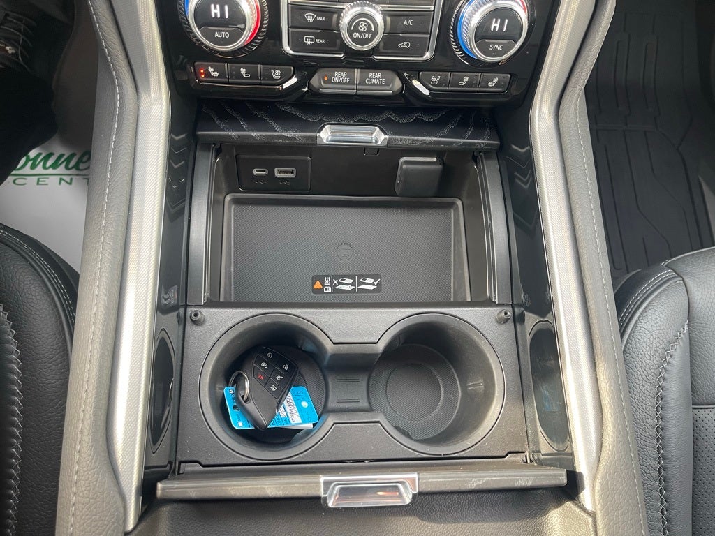 2023 GMC Yukon 4WD Denali