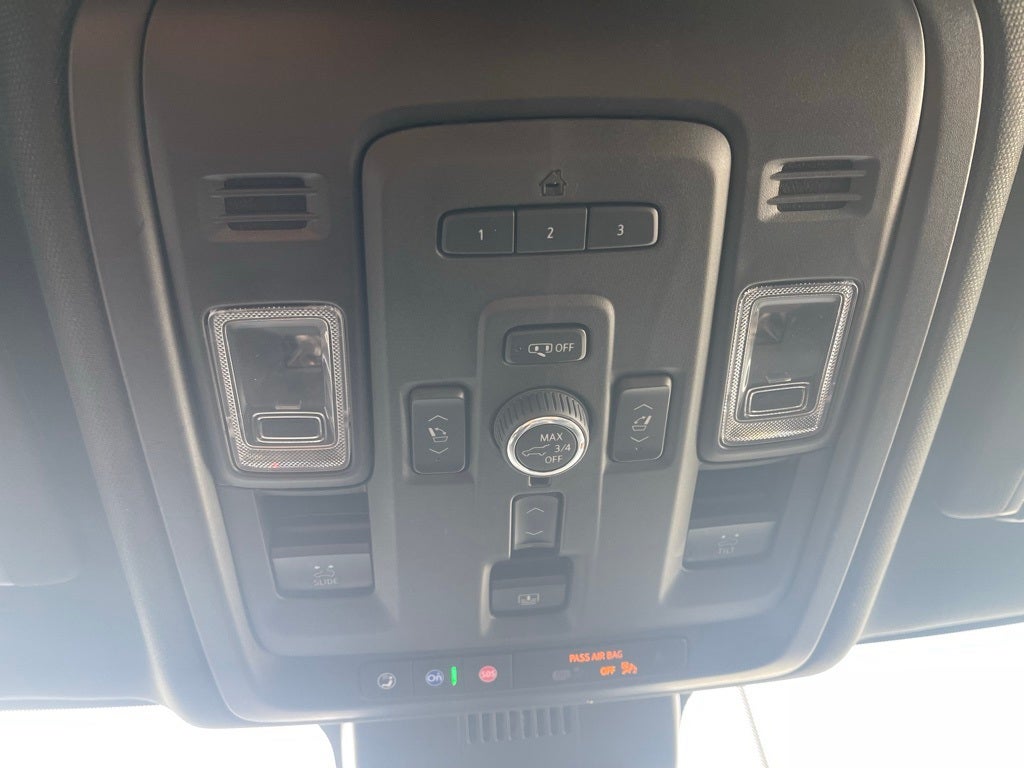 2023 GMC Yukon 4WD Denali