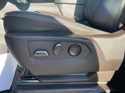 2022 GMC Yukon 4WD Denali