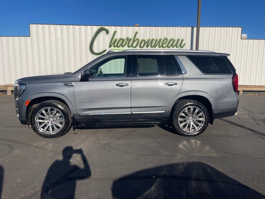 2022 GMC Yukon 4WD Denali