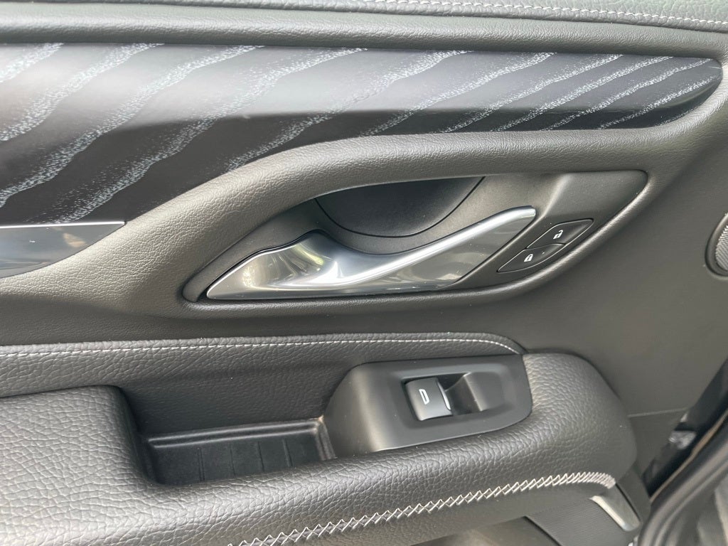 2023 GMC Yukon 4WD Denali