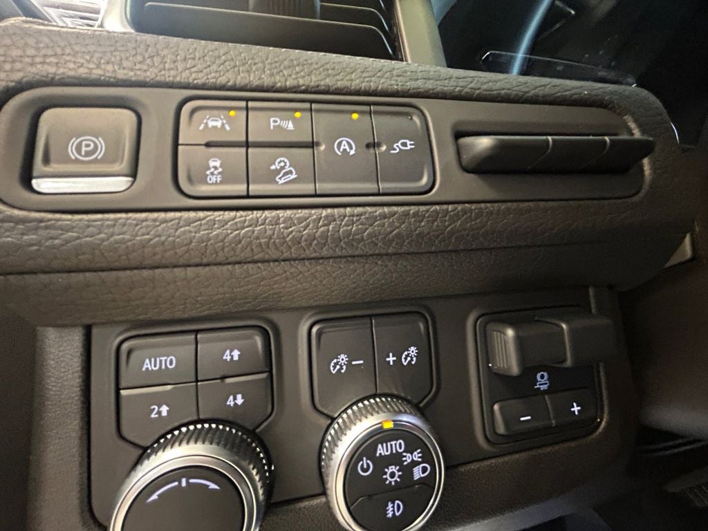 2021 GMC Yukon 4WD Denali