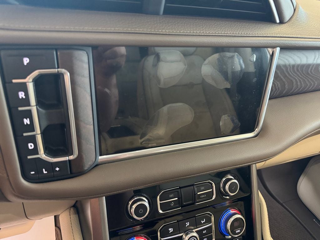 2021 GMC Yukon 4WD Denali