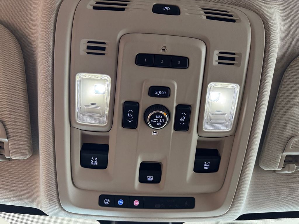2021 GMC Yukon 4WD Denali