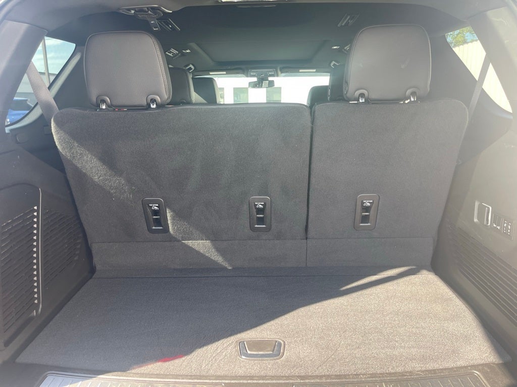 2022 GMC Yukon 4WD Denali