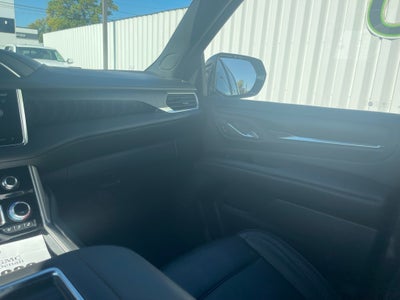 2022 GMC Yukon 4WD Denali