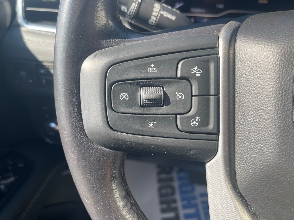 2022 GMC Yukon 4WD Denali