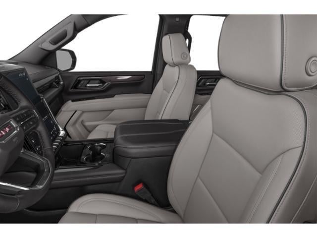 2025 GMC Yukon 4WD Denali