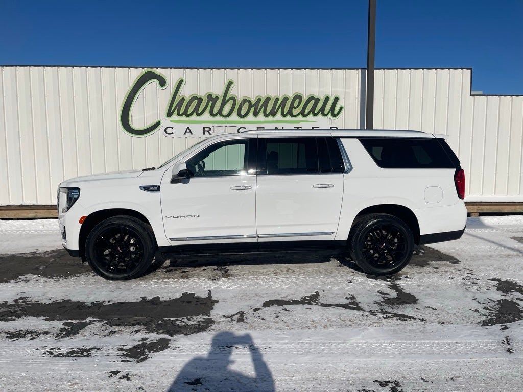 2022 GMC Yukon XL 4WD SLT