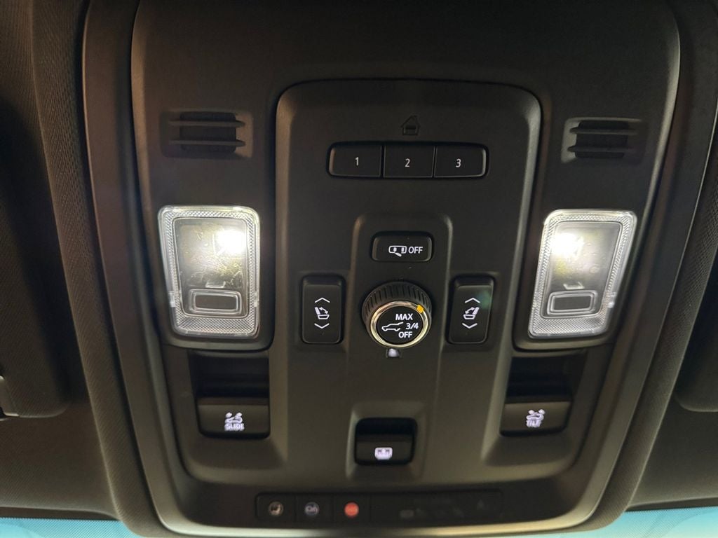 2022 GMC Yukon XL 4WD SLT