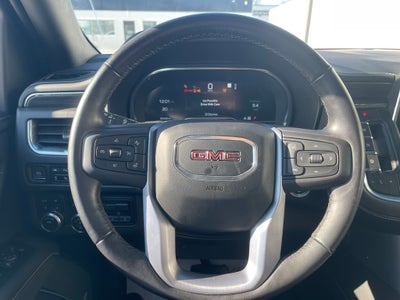 2022 GMC Yukon XL 4WD SLT