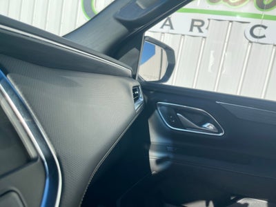 2022 GMC Yukon XL 4WD SLT