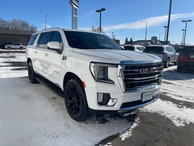 2022 GMC Yukon XL 4WD SLT