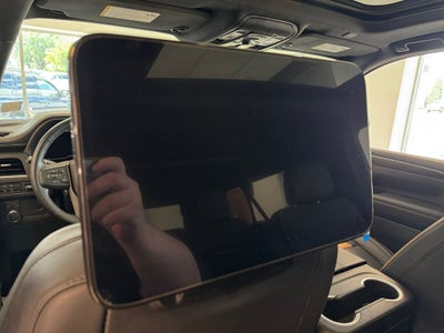 2024 GMC Yukon XL 4WD AT4