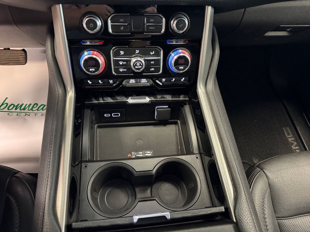 2021 GMC Yukon XL 4WD Denali
