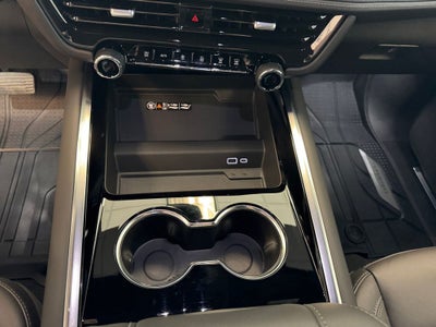 2025 Chevrolet Tahoe 4WD LT