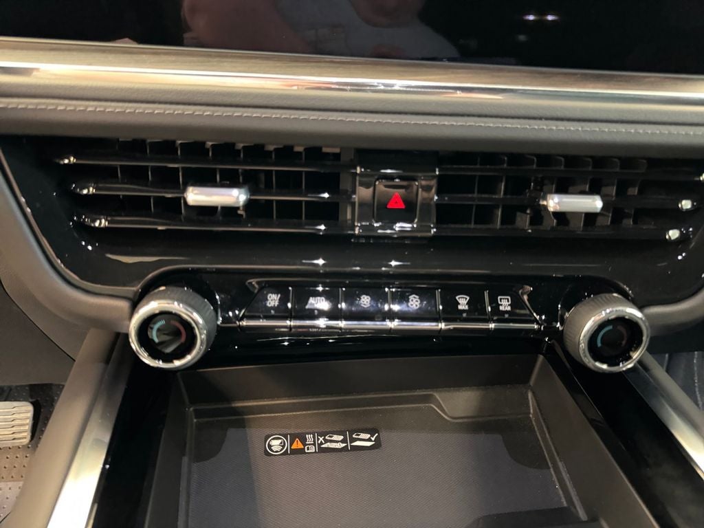 2025 Chevrolet Tahoe 4WD LT