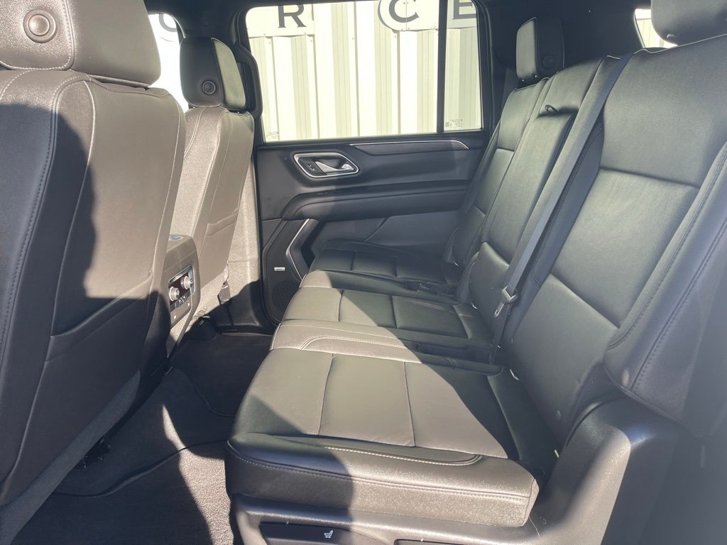 2021 Chevrolet Suburban 4WD Z71