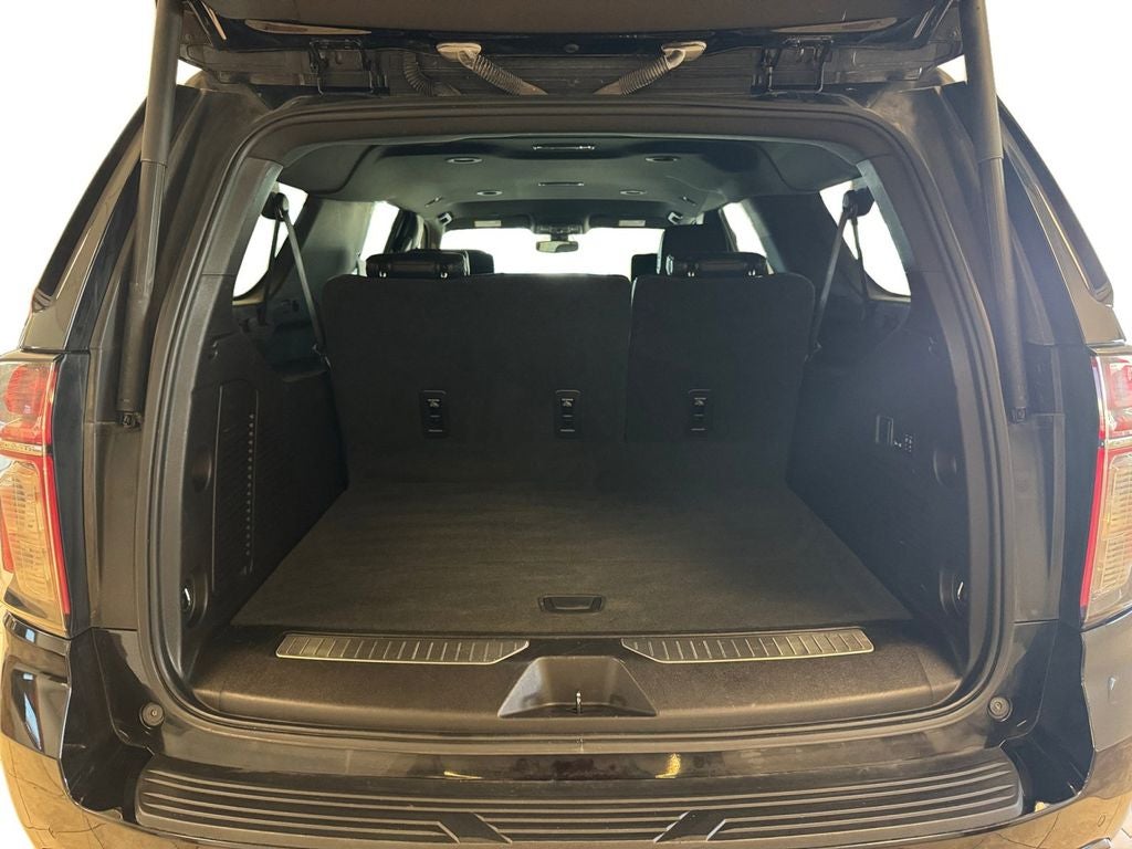 2021 Chevrolet Suburban RST